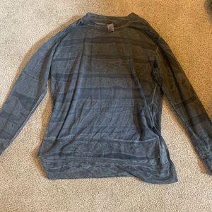 size small grey striped sweatshirt/ sweater